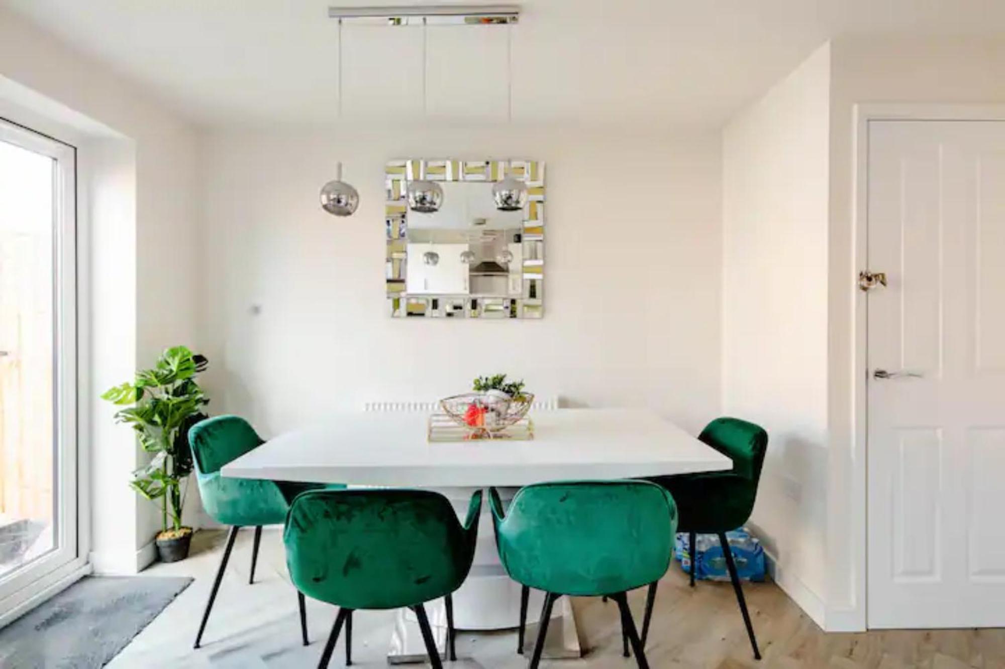 Stunning Private Room In A Home - Bathroom & Parking! Salford (Greater Manchester) Exterior foto